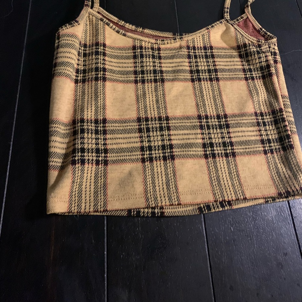 Small women’s yellow plaid cropped top